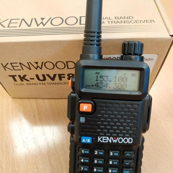 Kenwood TK-UVF8 Dual Band